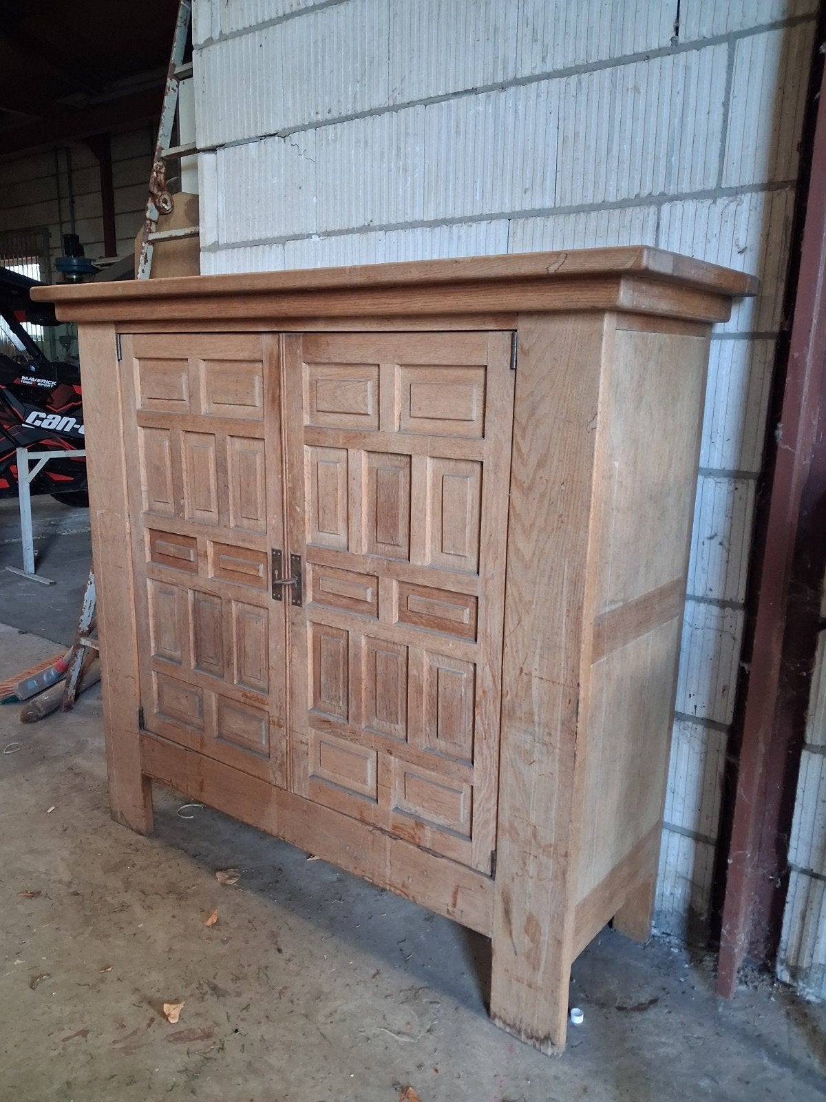 eiken houten kast., 100 tot 150 cm, Eikenhout, Met lade(s), Ophalen of Verzenden