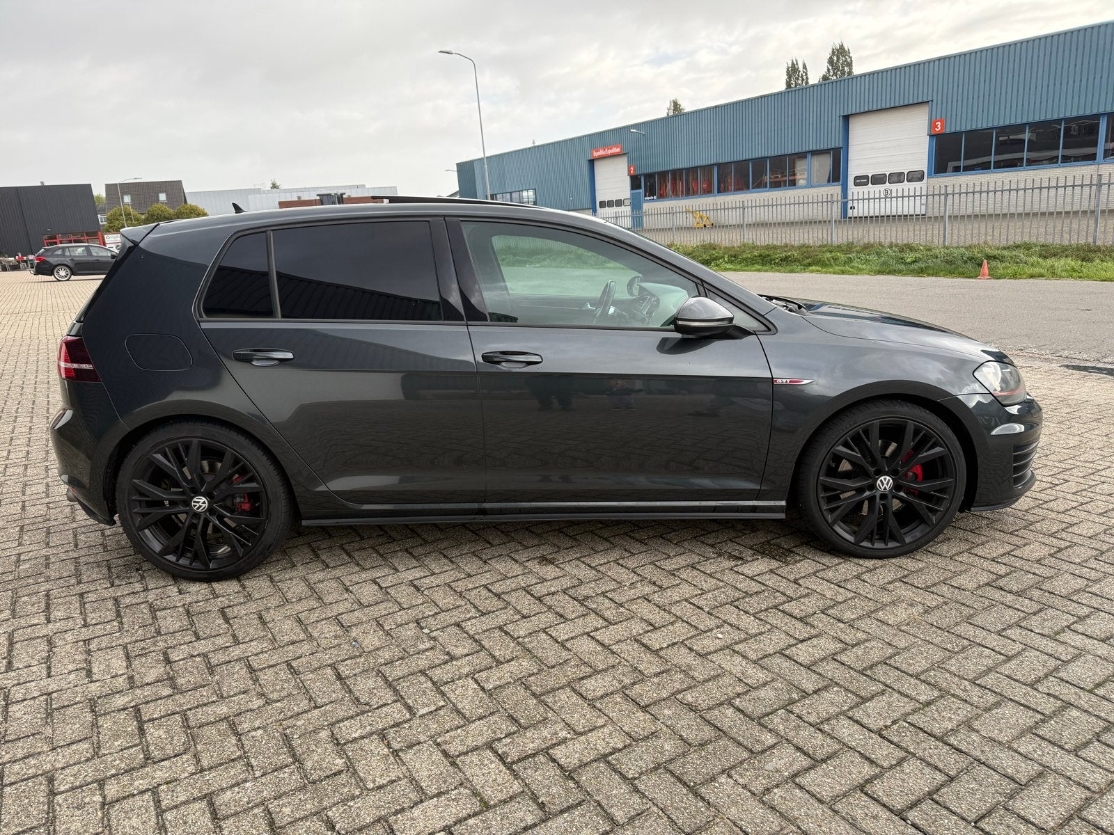 Volkswagen Golf 7 GTI DSG | Stage 2 | 340 PK | Panorama, Auto's, Zwart, 4 cilinders, 1984 cc, Leder