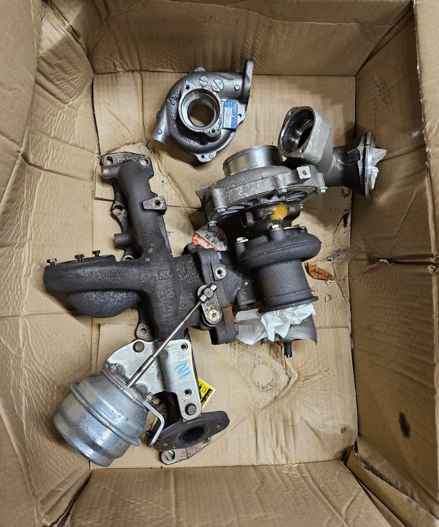 Volvo XC60 D5244T15 turbo, Ophalen of Verzenden