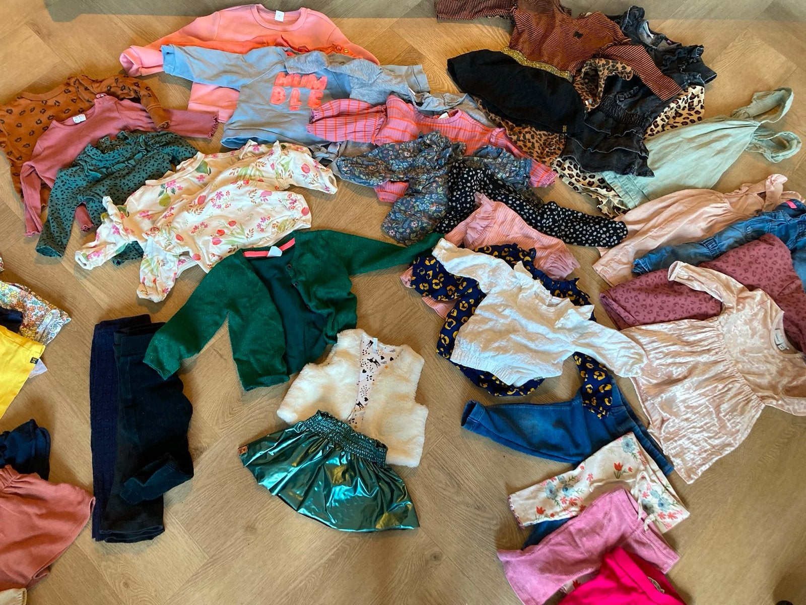 Groot kledingpakket meisjeskleding newborn t/m maat 86, Ophalen, Gebruikt, Meisje