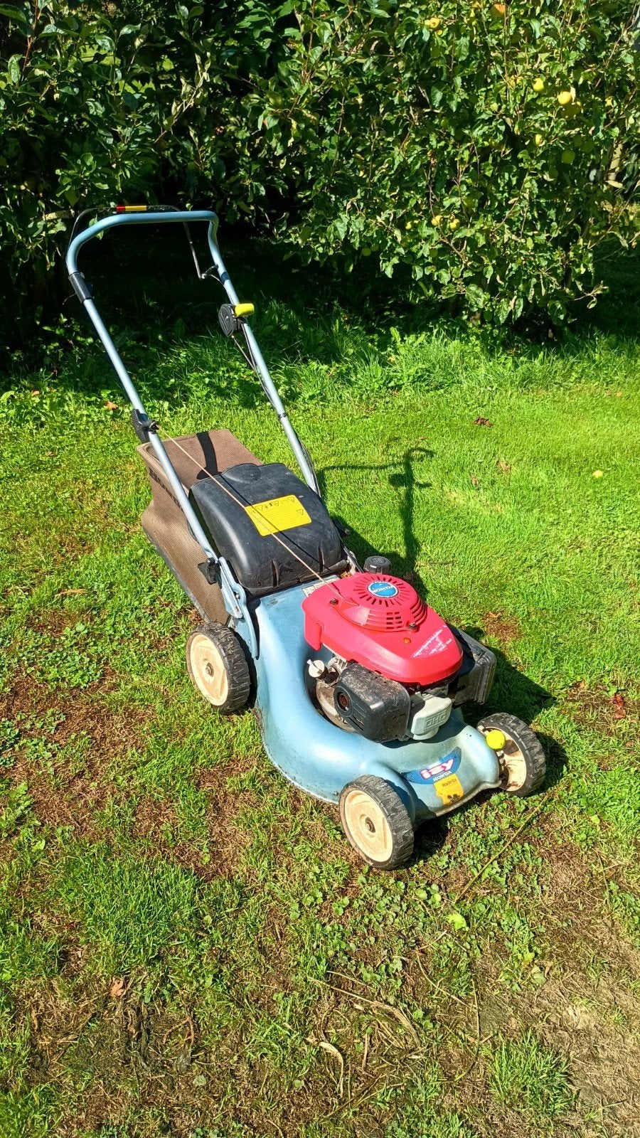 Honda HRG415C PDE Benzine Grasmaaier - 41cm Maaibreedte, Ophalen, Cirkelmaaier, Honda, Gebruikt