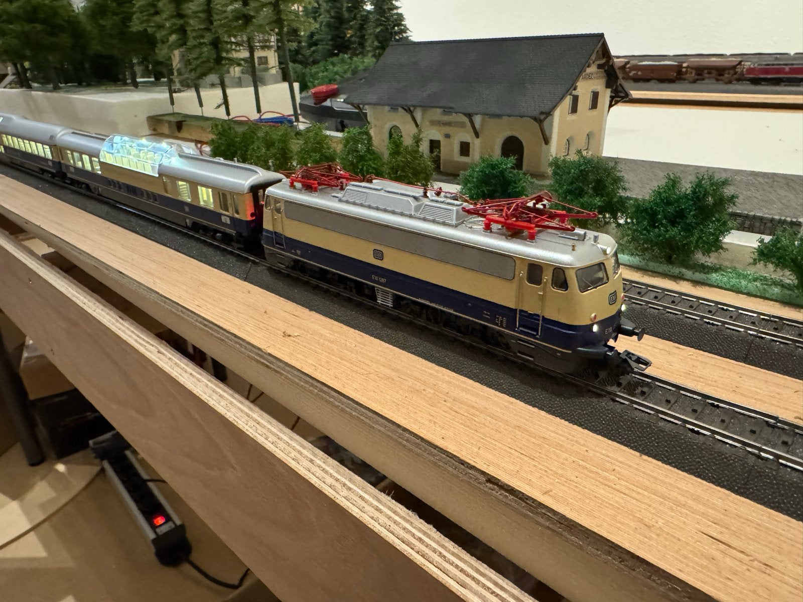 Märklin 39126 E10.12 'Rheinpfeil' mfx locomotief, Wisselstroom, Locomotief, Ophalen of Verzenden, Zo goed als nieuw