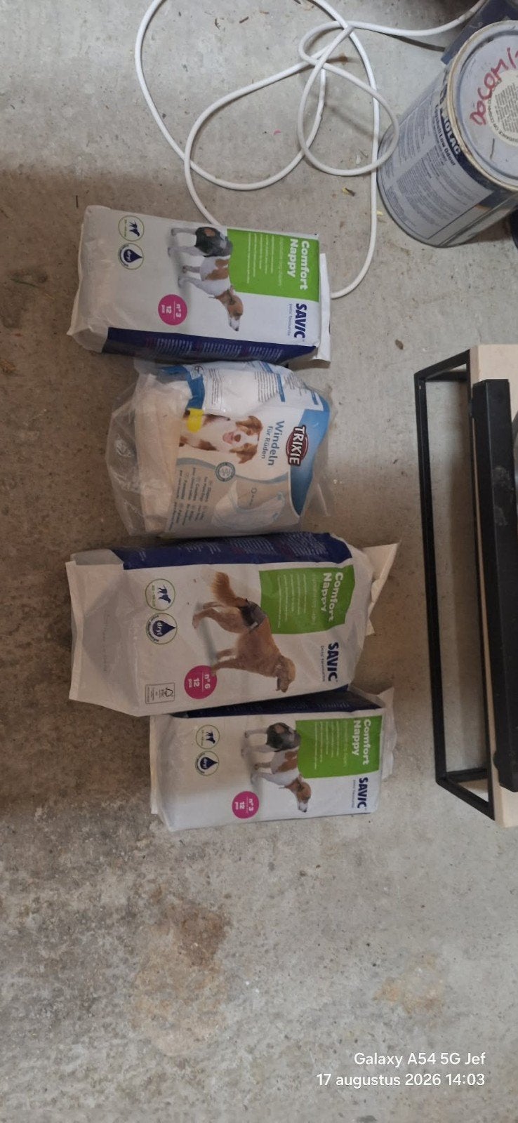 honden luiers, Ophalen, Nieuw