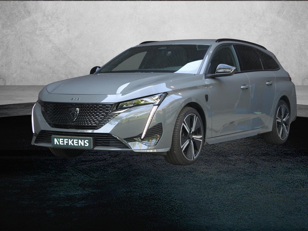 Peugeot 308 SW GT 130pk Automaat | 18" Lichtmetalen Velgen |, Automaat, Gebruikt, 130 pk, 3 cilinders