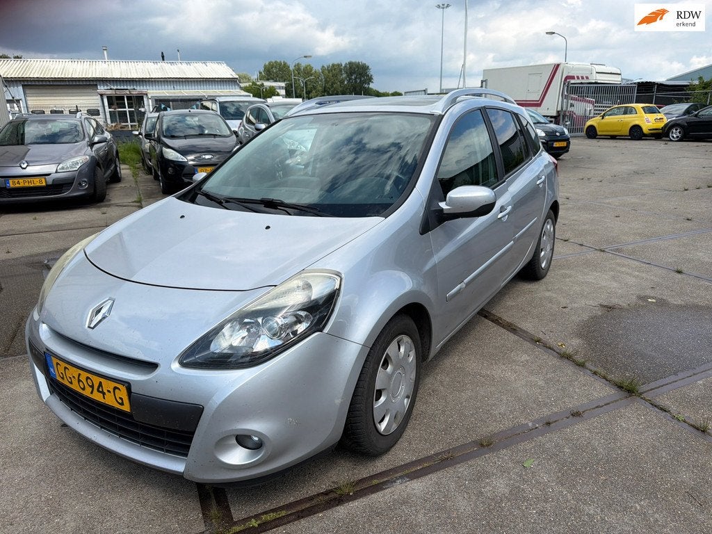 Renault Clio Estate 1.2 TCE Dynamique Inruil mogelijk, Auto's, Renault, Voorwielaandrijving, Gebruikt, 4 cilinders, 1095 kg