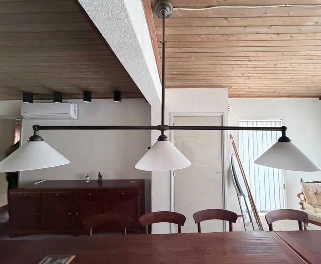 Mooie hanglamp met 3 lampen voor boven een eettafel, Huis en Inrichting, Ophalen, Zo goed als nieuw, Minder dan 50 cm