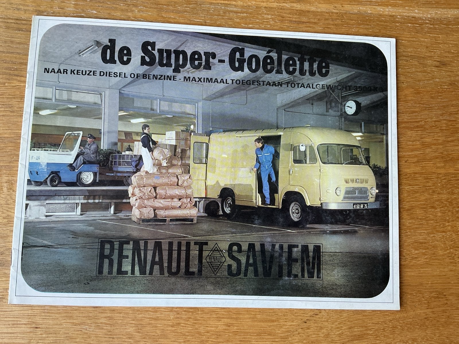 Renault Saviem Super-Goélette brochure (jaren '60), Ophalen of Verzenden, Zo goed als nieuw, Renault