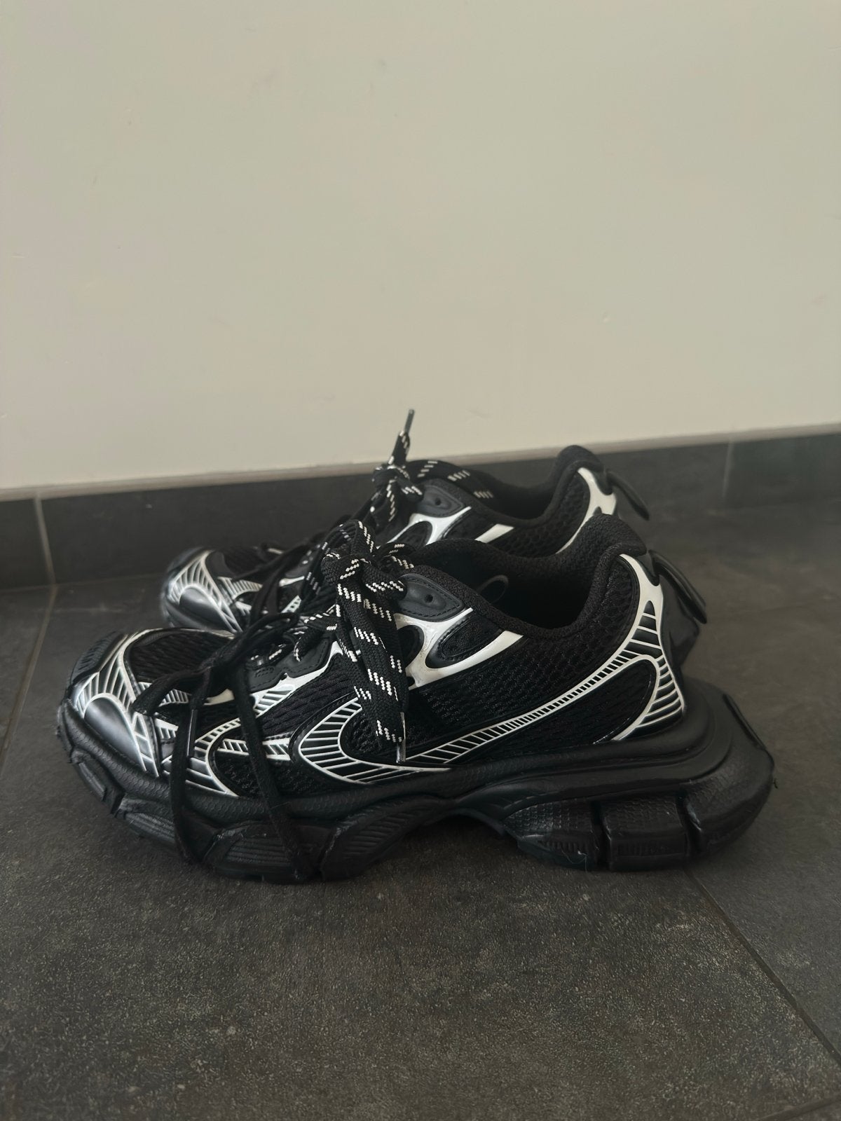 Balenciaga 3XL Sneakers Zwart 43, Kleding | Heren, Schoenen, Zwart, Ophalen of Verzenden, Sneakers of Gympen, Zo goed als nieuw