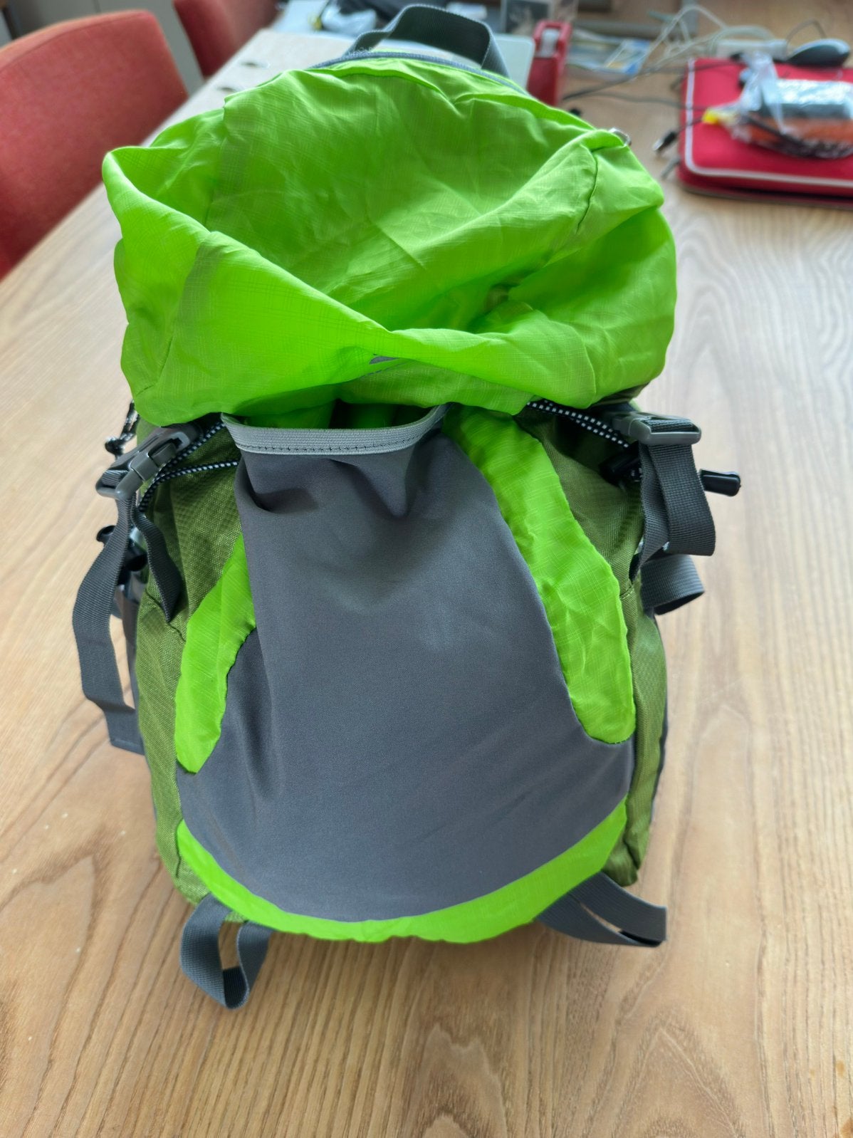 Lichtgewicht Dagrugzak 30L groen, Sieraden, Tassen en Uiterlijk, Tassen | Rugtassen, Ophalen of Verzenden, Zo goed als nieuw, Overige merken