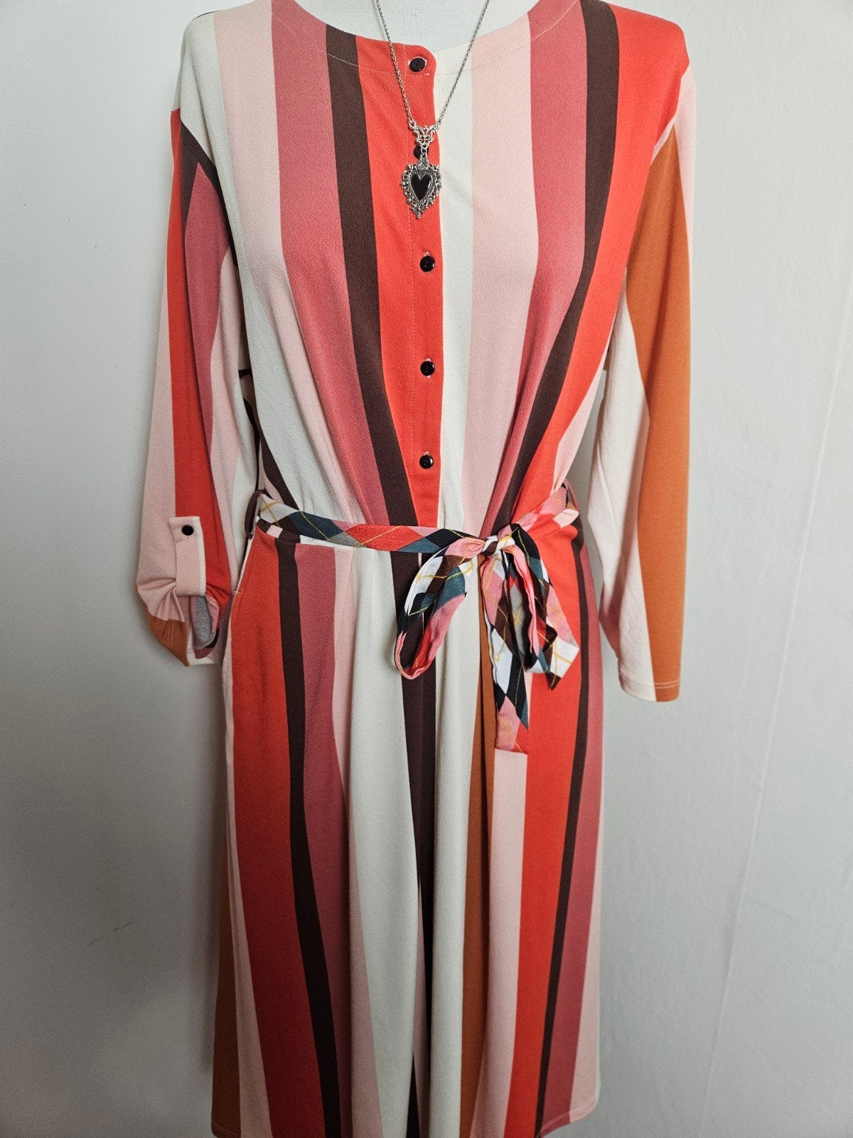 Prachtige z.g.a.n. jurk van Freequent, mt XXL!, Kleding | Dames, Overige kleuren, Freequent, Maat 46/48 (XL) of groter, Ophalen of Verzenden