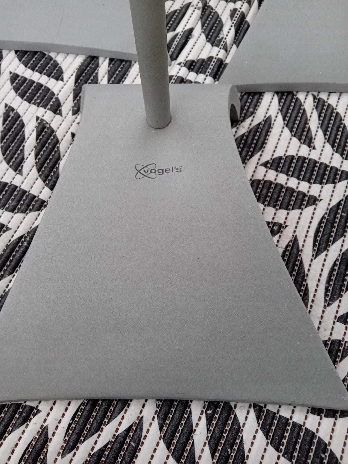 Vogel's speakerstandaarden (4 stuks), Gebruikt, Overige typen, Geschikt voor surround/home cinema, Minder dan 60 watt