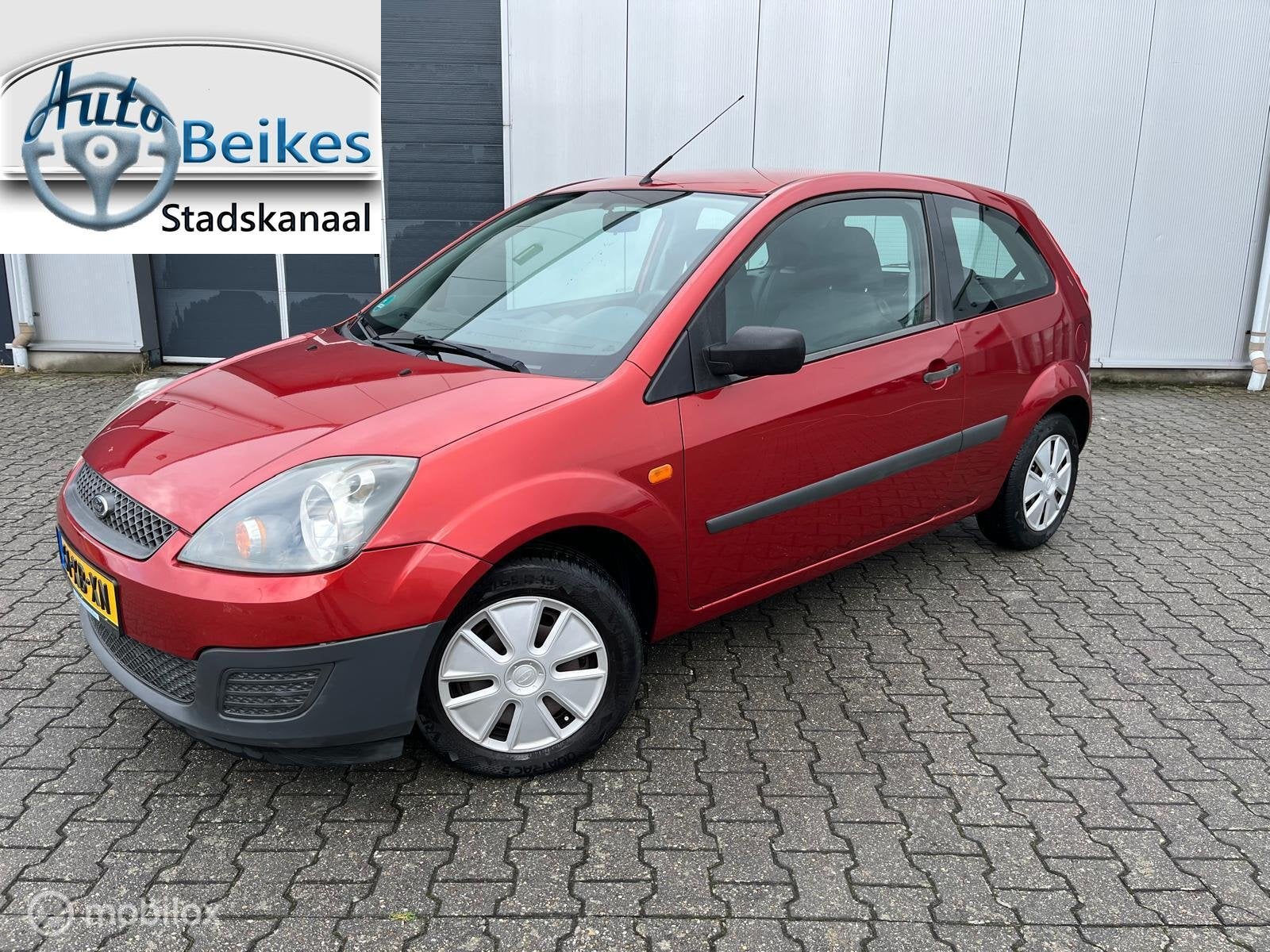 Ford Fiesta 1.3-8V Style, 1299 cc, Stof, Met garantie (alle), Origineel Nederlands