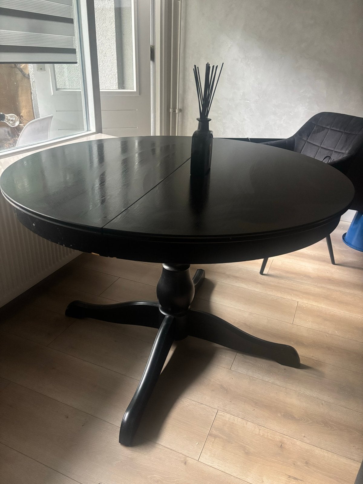 IKEA ROSENTORP uitschuifbare tafel, Gebruikt, 100 tot 150 cm, Rond, Ophalen of Verzenden