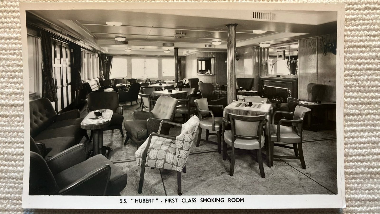 Salon  s.s. HUBERT    1955-1964   Booth Line - Liverpool, Ophalen of Verzenden, Zo goed als nieuw, Kaart, Foto of Prent