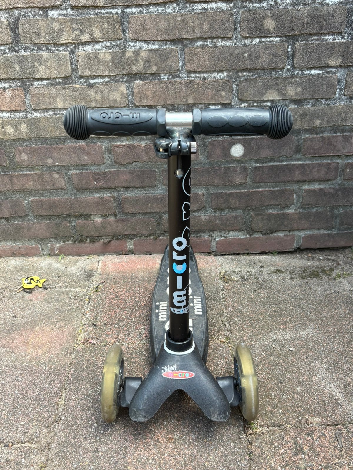 Mini micro step deluxe met lichtjes in wielen, Fietsen en Brommers, Steps, Ophalen, Zo goed als nieuw, Gewone step