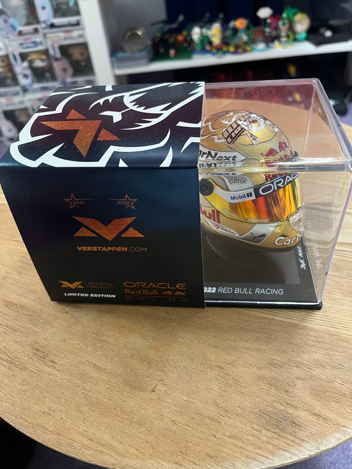 Max Verstappen 2022 Wereldkampioen Helm Miniatuur, Ophalen of Verzenden, Nieuw, Formule 1