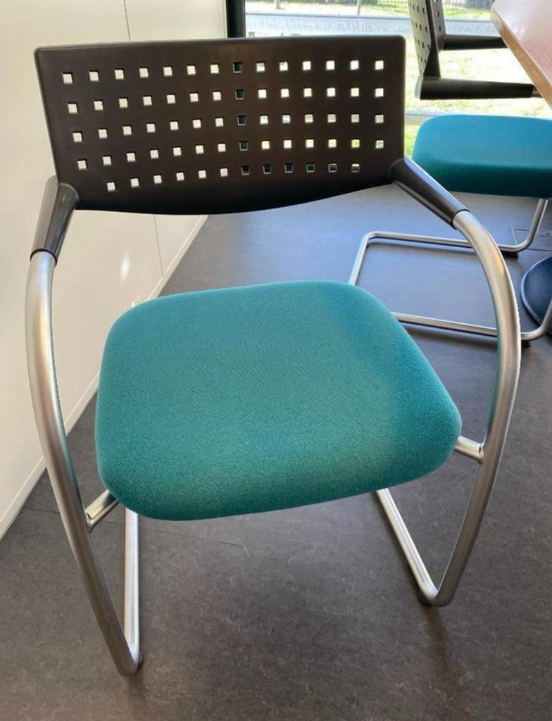 6x Vitra visavis vergaderstoelen, Ophalen, Kunststof, Blauw, Zo goed als nieuw