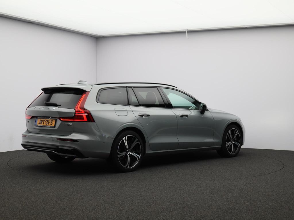 Volvo V60 T8 455PK Plug-in hybrid AWD Plus Dark / Panoramada, Automaat, Gebruikt, 4 cilinders, 455 pk