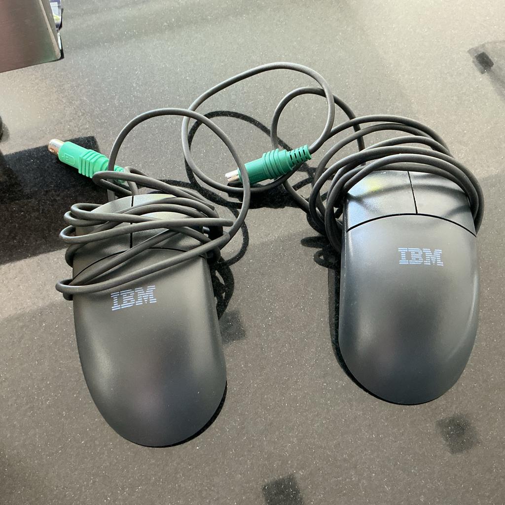 2x IBM Bedrade Muis (PS/2) - Klassieke Computer Muis, Computers en Software, Muizen, Ophalen of Verzenden, Gebruikt, Bedraad, Muis