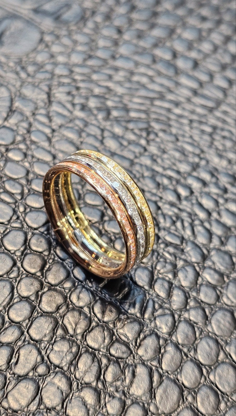 Prachtige 14karaat tricolor gouden ring, Nieuw, Ophalen of Verzenden, 17 tot 18, Dame