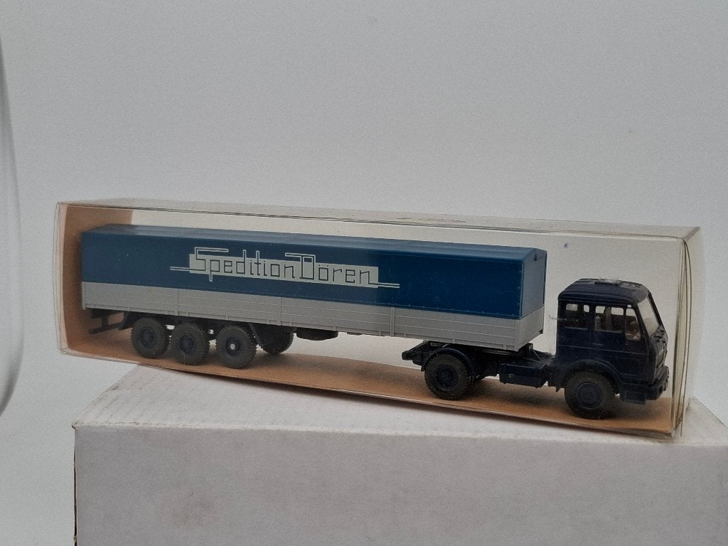 Mercedes met huiftrailer Spedition Dören - Wiking 1/87, Verzenden, Zo goed als nieuw, Bus of Vrachtwagen, Wiking