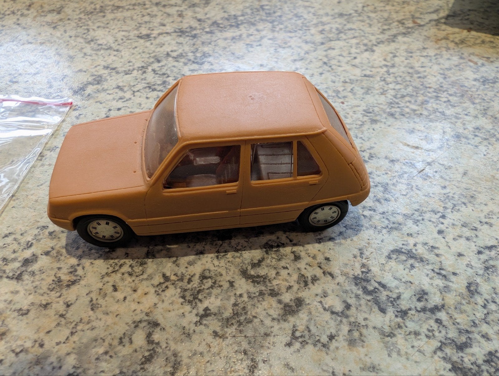 Renault 5 hars miniatuur 1/43 - Alezan Super 5, Ophalen, Zo goed als nieuw, Auto