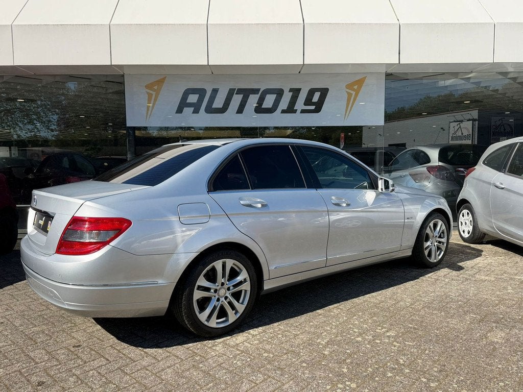 Mercedes-Benz C-klasse 180 CGI BlueEFFICIENCY Avantgarde, Automaat, 745 kg, Achterwielaandrijving, 14 km/l