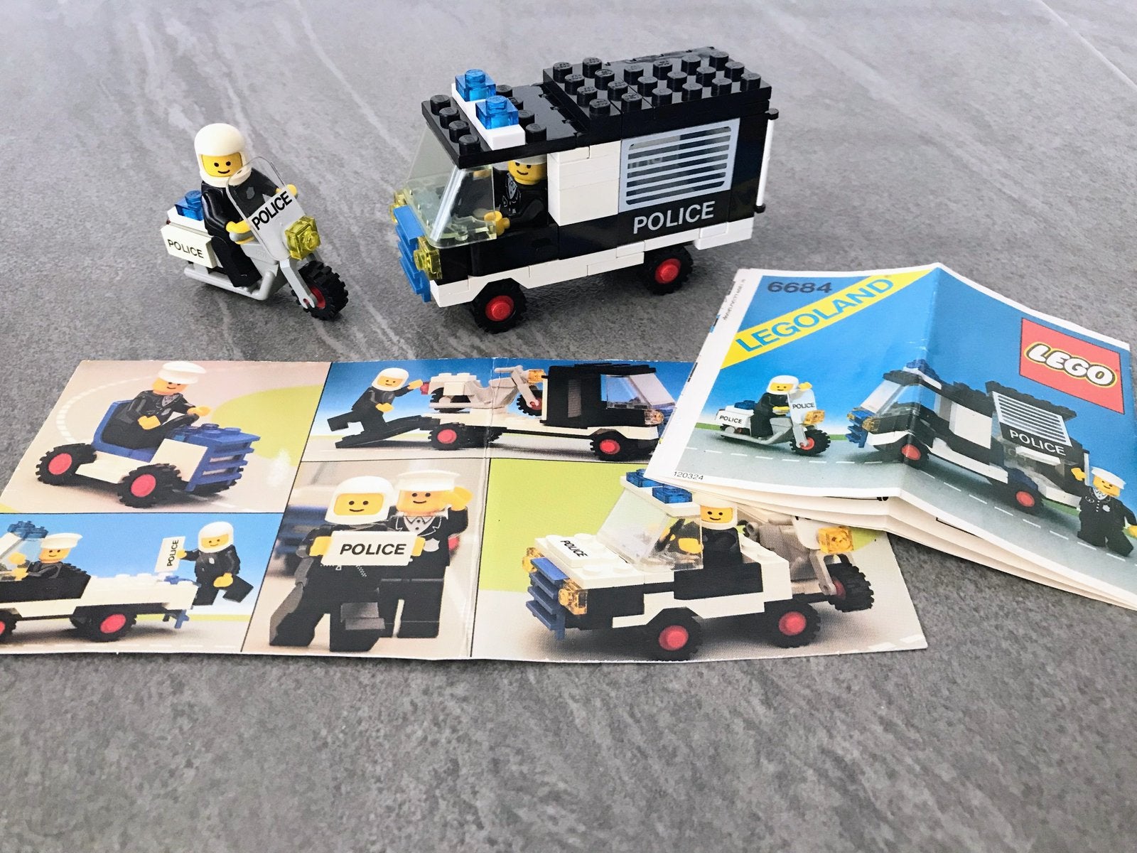 Vintage Lego Classic Town 6684 Police Patrol Squad uit 1984, Kinderen en Baby's, Speelgoed | Duplo en Lego, Lego, Ophalen of Verzenden