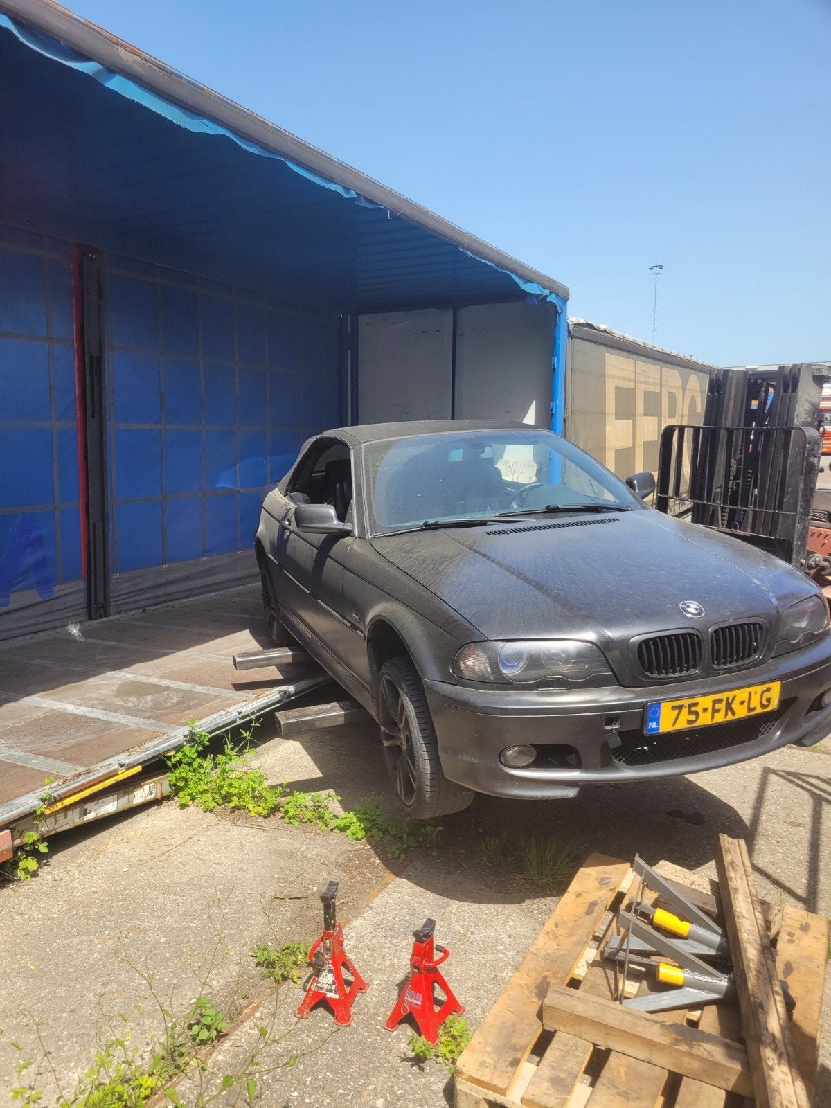 Bmw e46 cabrio 323ci in onderdelen, Ophalen of Verzenden, Gebruikt, BMW, Bumper