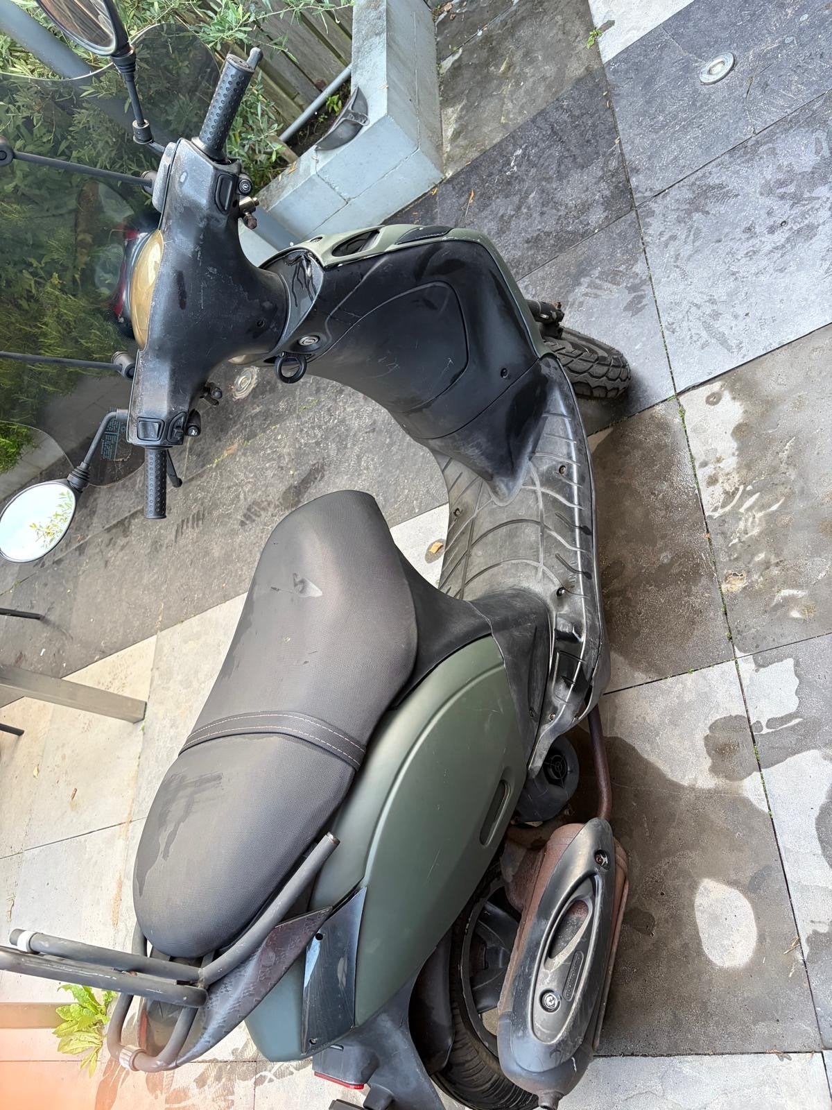 Piaggio Zip uit 2015 - Start en rijdt vloeiend!, Ophalen, Gebruikt, Zip
