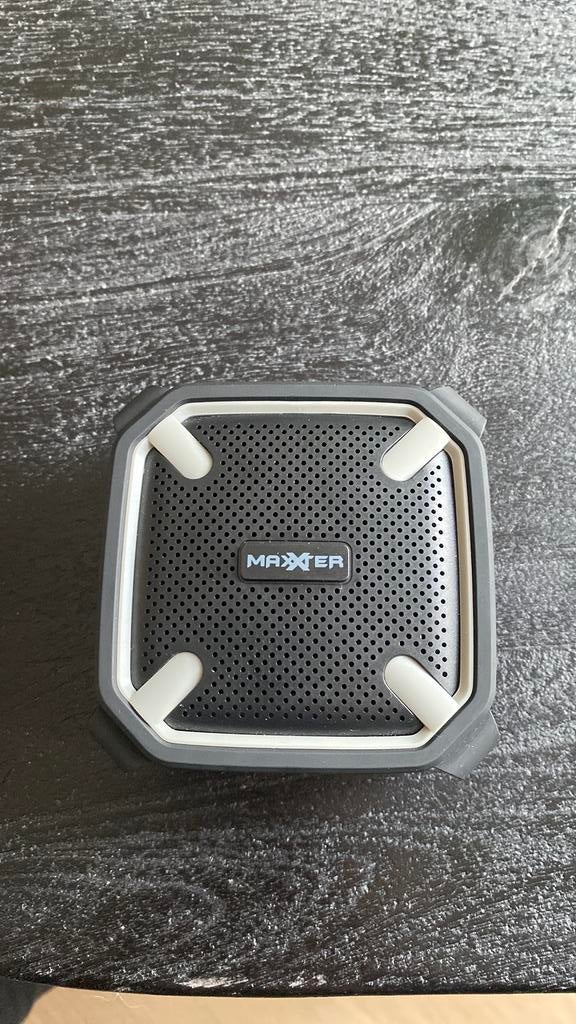 Zwarte speaker maxXter, Ophalen of Verzenden, Zo goed als nieuw