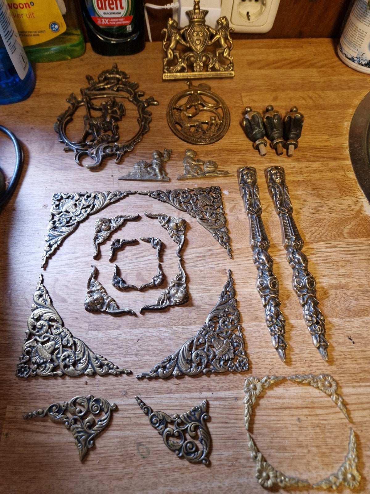 Diverse sierstukken voor klokken en decoratie, Ophalen of Verzenden
