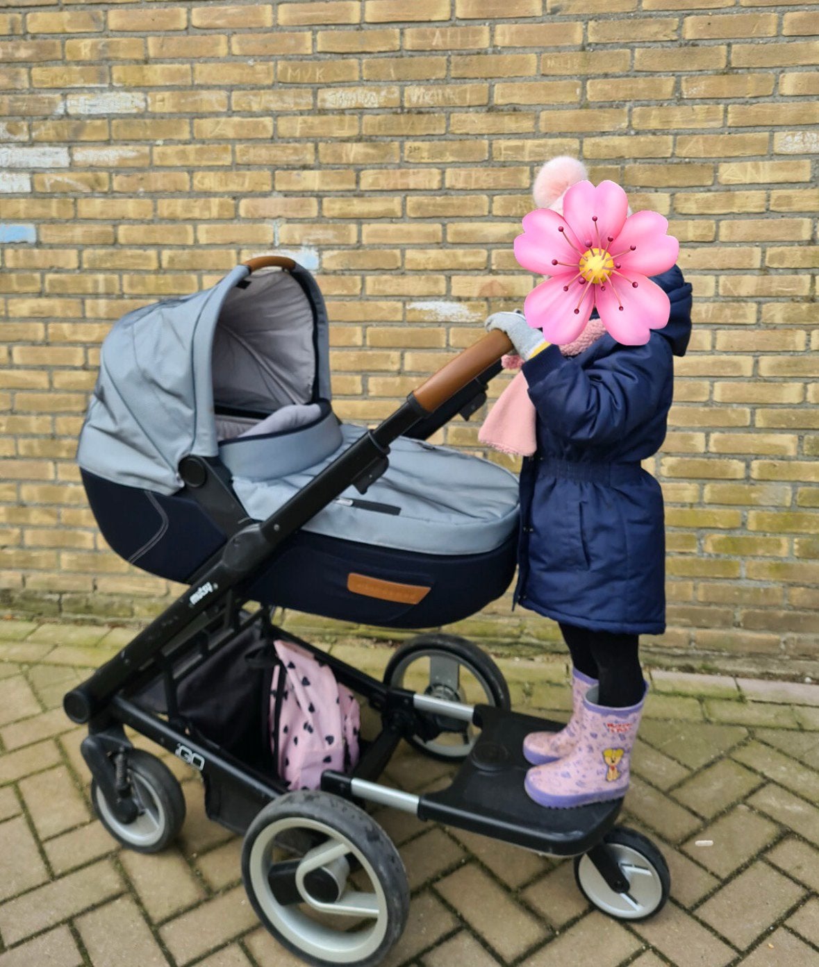 Mutsy igo kinderewagen., Ophalen, Luchtbanden, Zo goed als nieuw, Combiwagen
