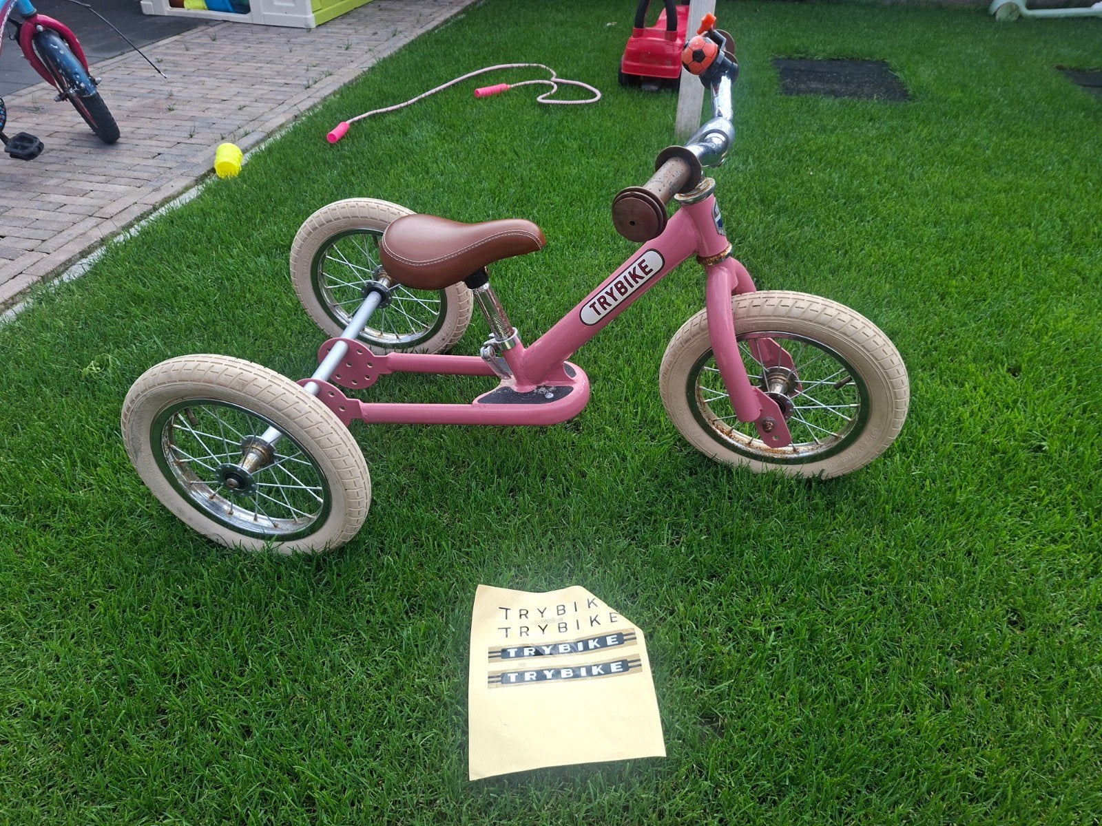 Trybike loopfiets roze - 2-in-1 driewieler en tweewieler, Ophalen of Verzenden, Gebruikt, Minder dan 16 inch, Trybike