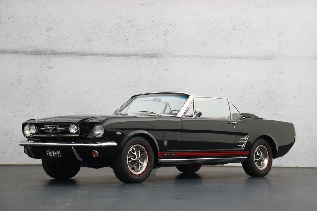 Ford Mustang Cabriolet V8 | Handgeschakeld | Perfect geresta, foto 5