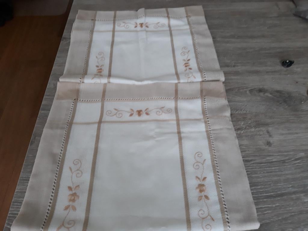 2X TAFELLOPERS, Ophalen, Zo goed als nieuw, Rechthoek