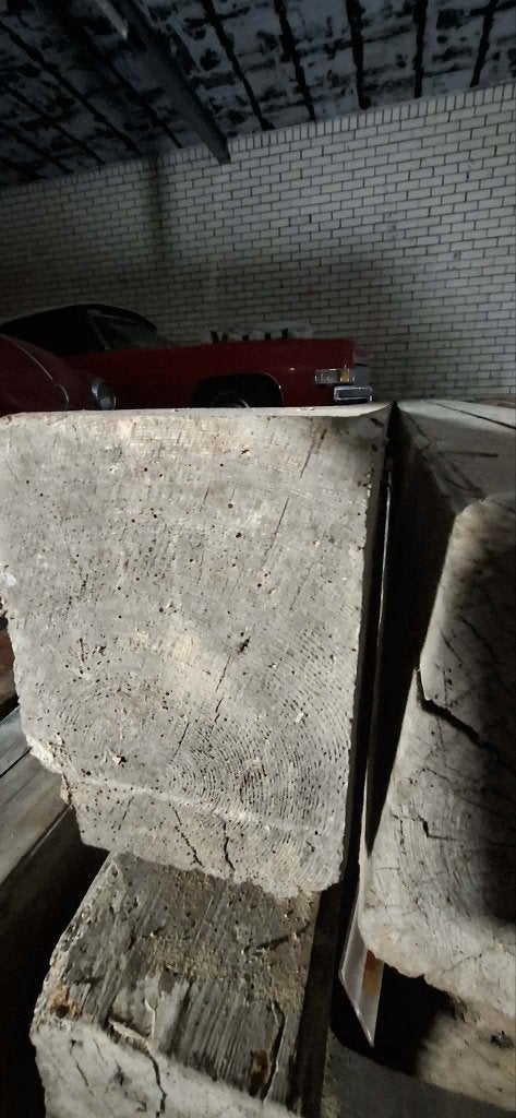 Grote partij mooie harde grenen kraalbalken 14/19, Ophalen, Gebruikt, Grenen, Balk