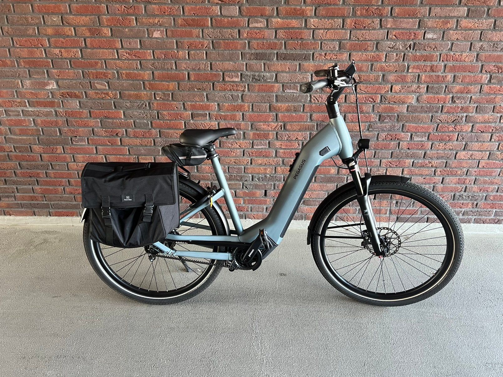 PEGASUS ESTREMO EVO 12 LITE Pinion2024 Grey 382KM Nieuwstaat, Zo goed als nieuw, 50 km per accu of meer, 55 tot 59 cm, Ophalen