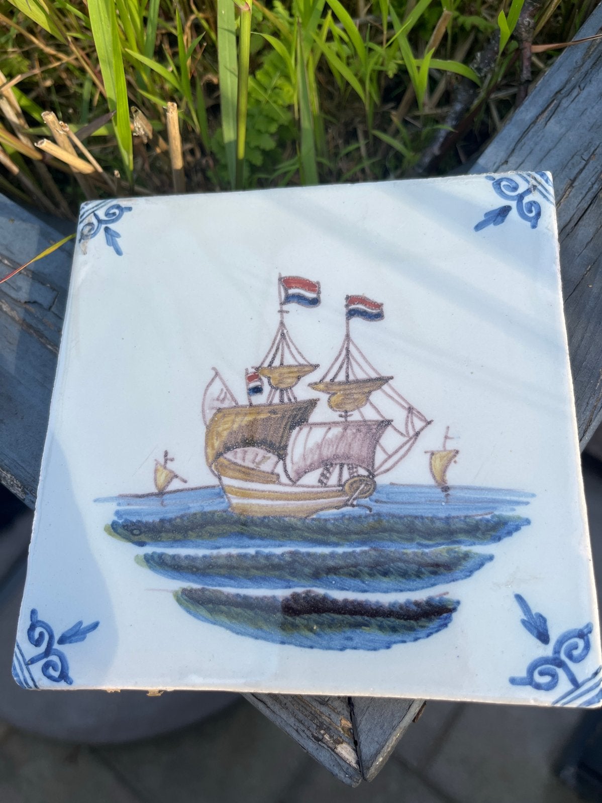 Authentieke handbeschilderde tegel Koninklijke Tichelaar, Ophalen of Verzenden