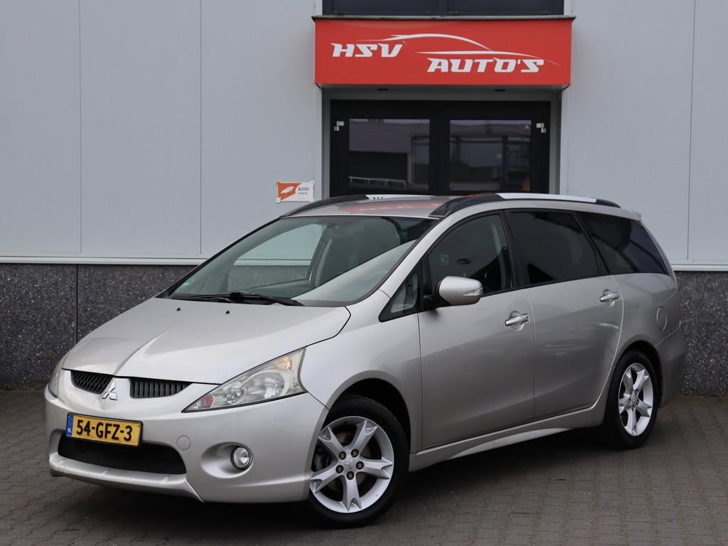 Mitsubishi Grandis 2.4-16V InSport 7 pers airco *apk 03-2027, Voorwielaandrijving, Gebruikt, Parkeersensor, 7 stoelen