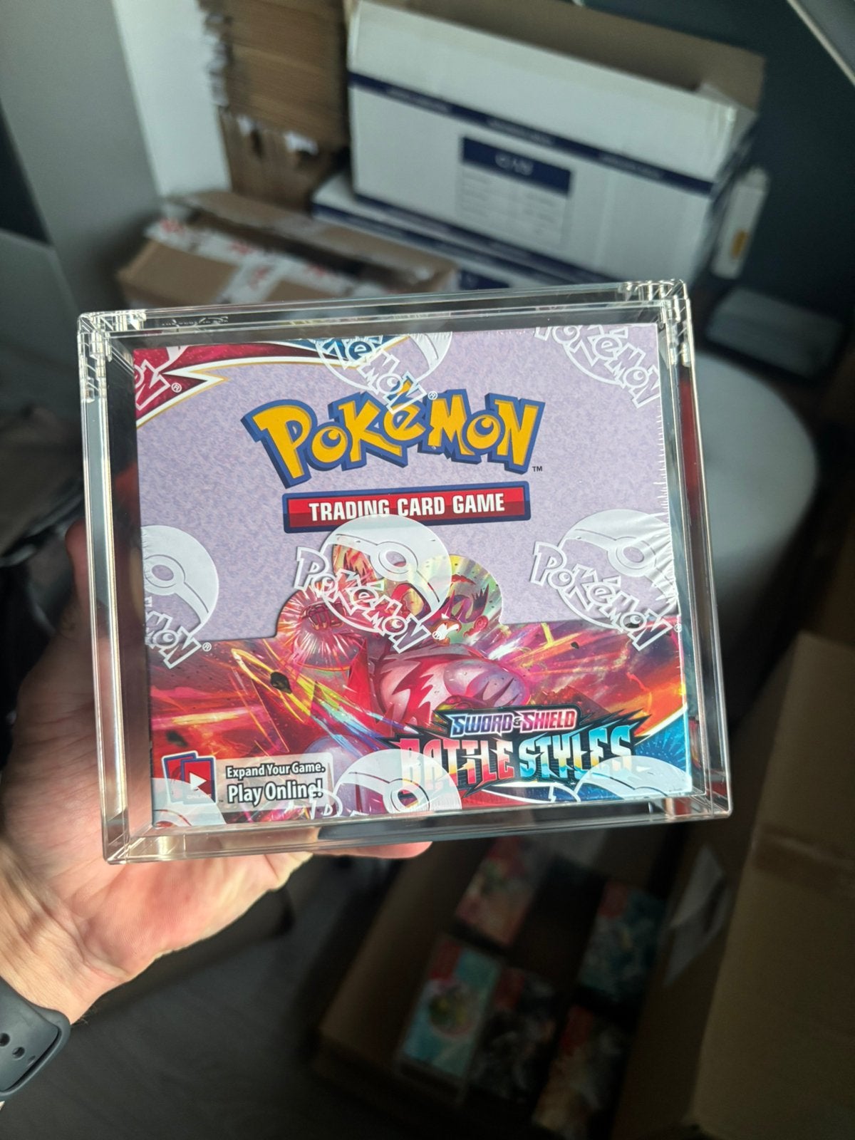 Battle Styles Booster Box met acryl - Pokémon, Ophalen of Verzenden, Zo goed als nieuw