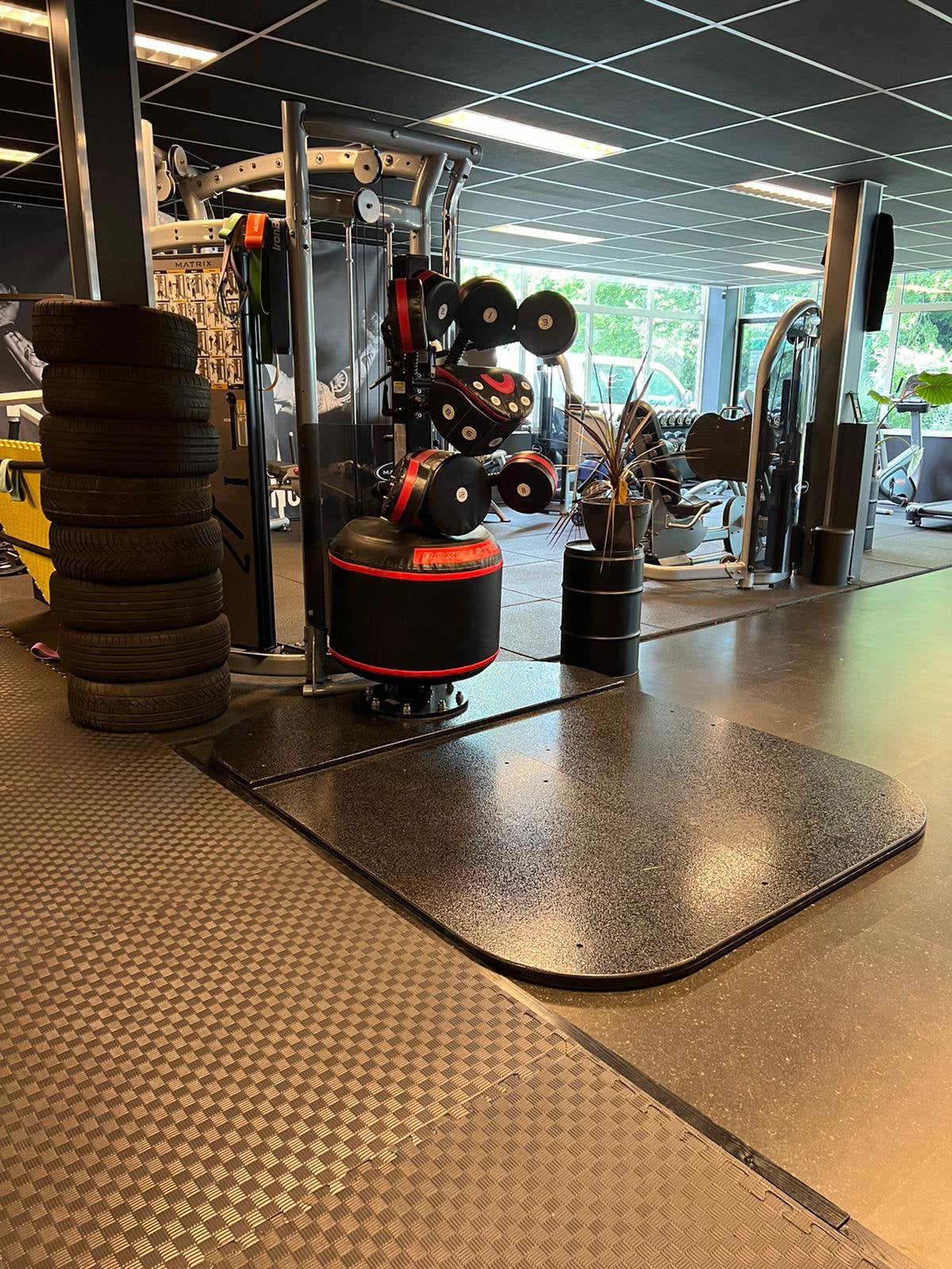 Orginele Boksmaster met ondervloer ( 3 stuks op voorraad ), Ophalen, Info@defitnessmakelaar.nl, Benen, Gebruikt
