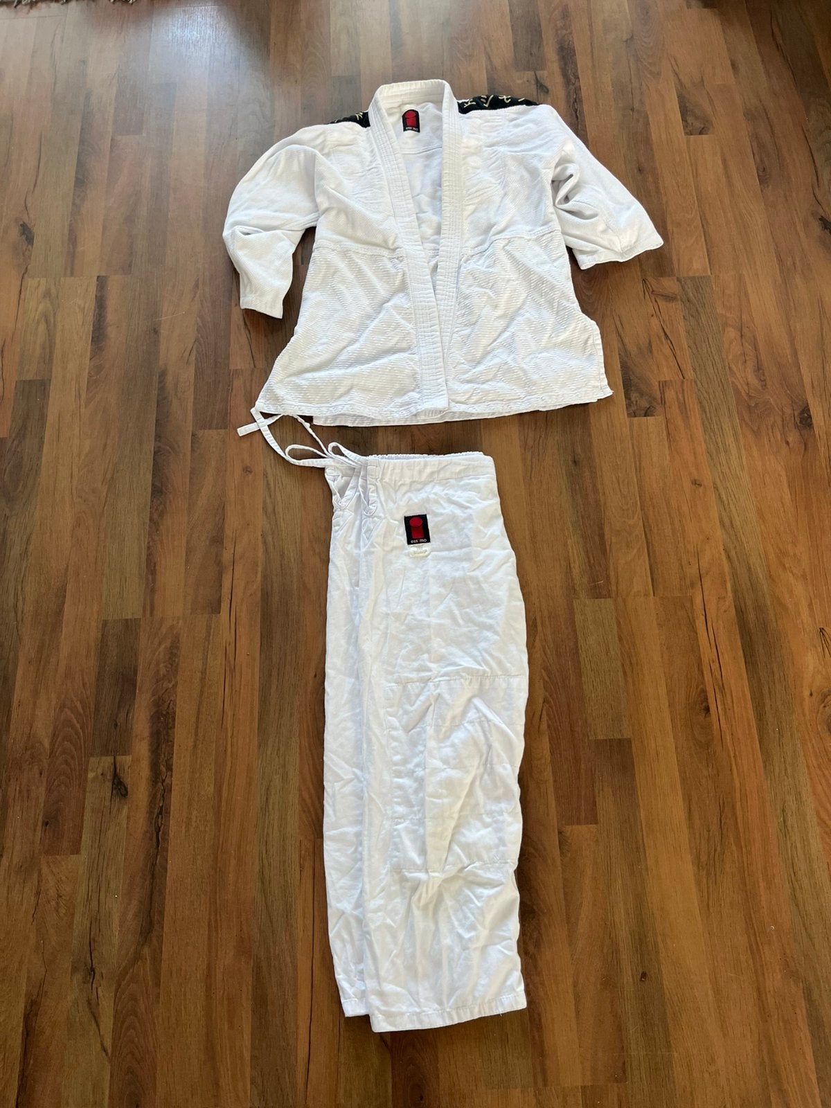 Judopak essimo maat 170 met witte band, Maat XS of kleiner, Ophalen of Verzenden, Gebruikt, Judo