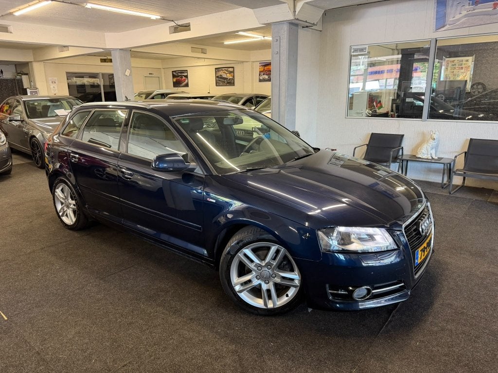Audi A3 Sportback 1.8 TFSI*S-line*Xenon*NAP*Velgen, Auto's, Voorwielaandrijving, Euro 5, 15 km/l, Gebruikt