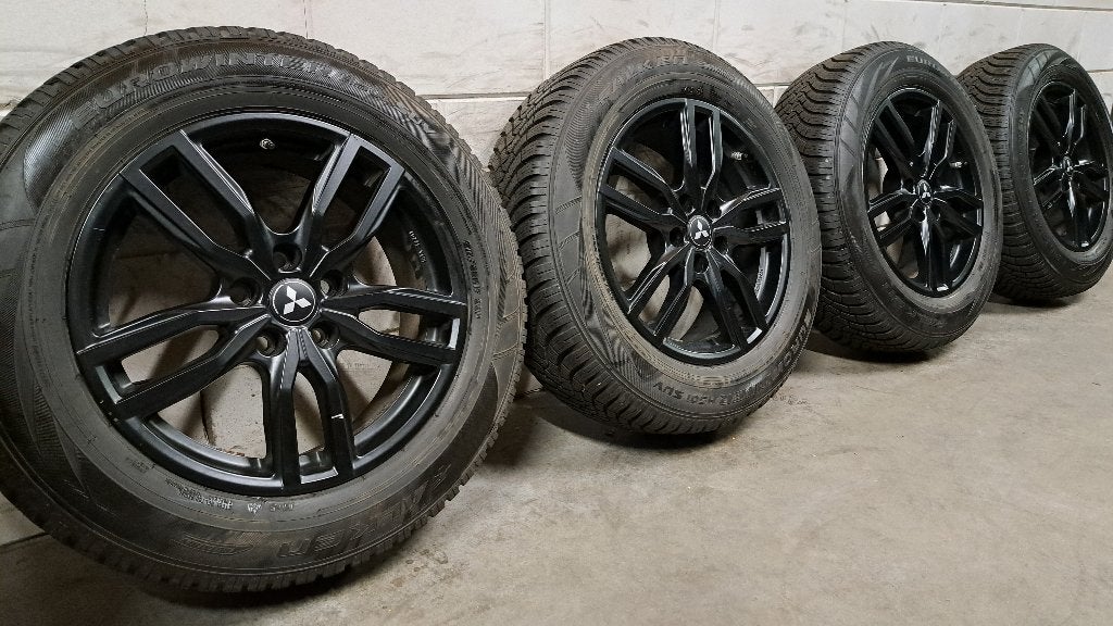 Zwarte velgen Eclipse Cross Outlander Asx Caliber 215/65/17, Auto-onderdelen, Banden en Velgen, 17 inch, Personenwagen, Gebruikt
