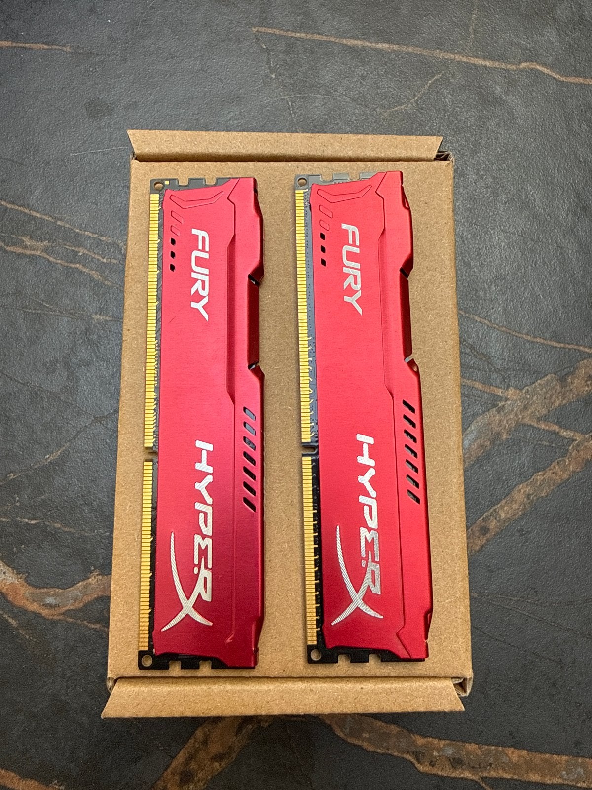Kingston HyperX Fury DDR3 RAM - 12gb 1x8gb 1x4gb) 2666MHz, Ophalen, Server, DDR3, Zo goed als nieuw