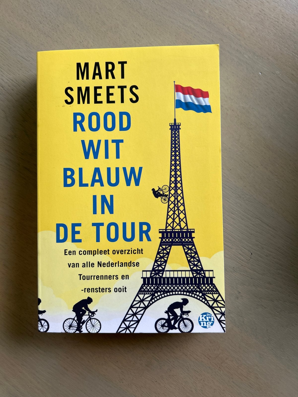 Mart Smeets - Rood Wit Blauw in de Tour, Ophalen of Verzenden, Zo goed als nieuw, Lopen en Fietsen