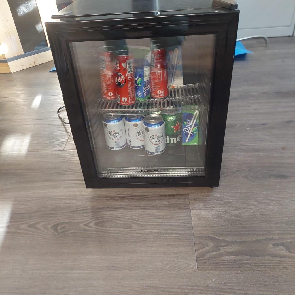 Mini-Koelkast Klarstein ( januari 2025 gekocht ), Ophalen, Zonder vriesvak, Minder dan 45 cm, Minder dan 85 cm