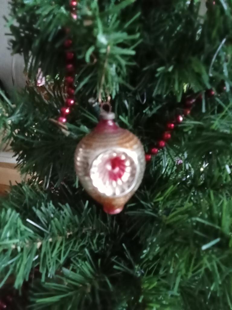 leuke antieke glazen deukbal met geribbelde buitenzijde, Diversen, Kerst, Ophalen of Verzenden, Gebruikt