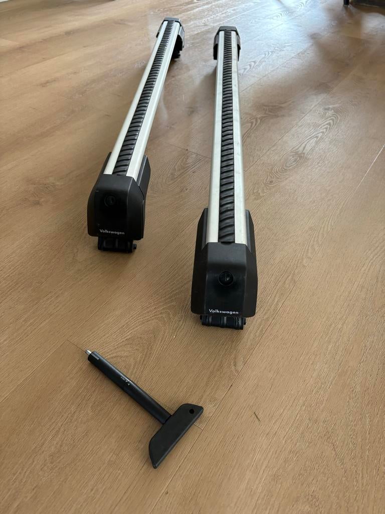 Originele VW Tiguan (2016-2024) dakdragers, Ophalen, Gebruikt